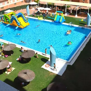 Apartamento Junto A Fibes, Amplio, Luminoso, Con Piscina Y Parking, Sevilla