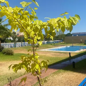 Apartamento Fibes Con Parking Gratis. Este., Sevilla